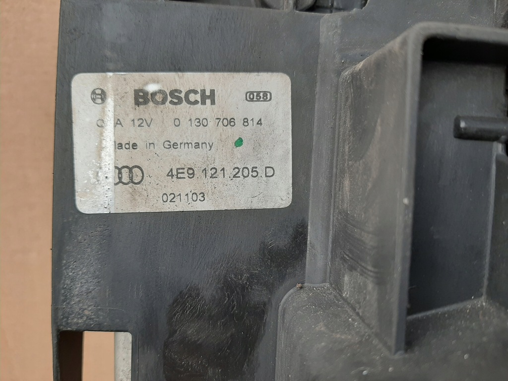 фото №12, Audi a8 d3 pas передний радиатор 3.7 4.2 доставка