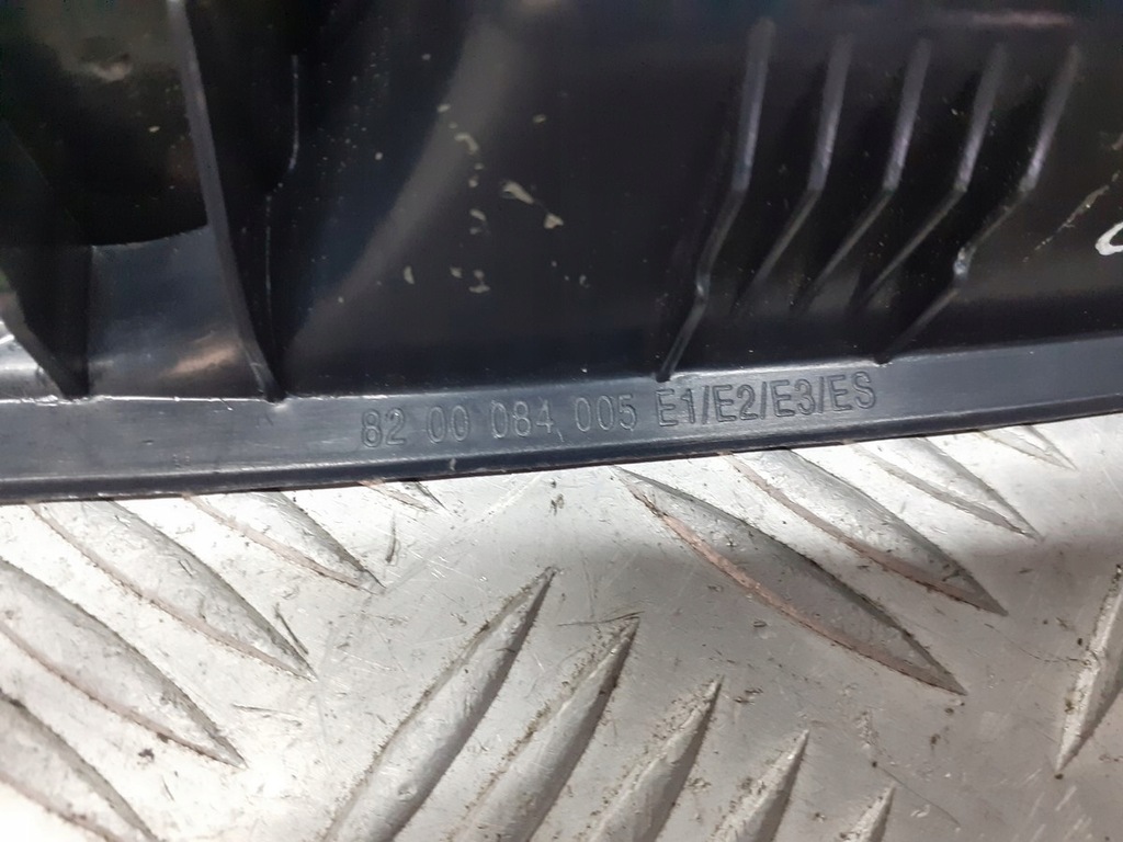 фото №2, Панель керування вікон renault clio ii 1.2 8200084005