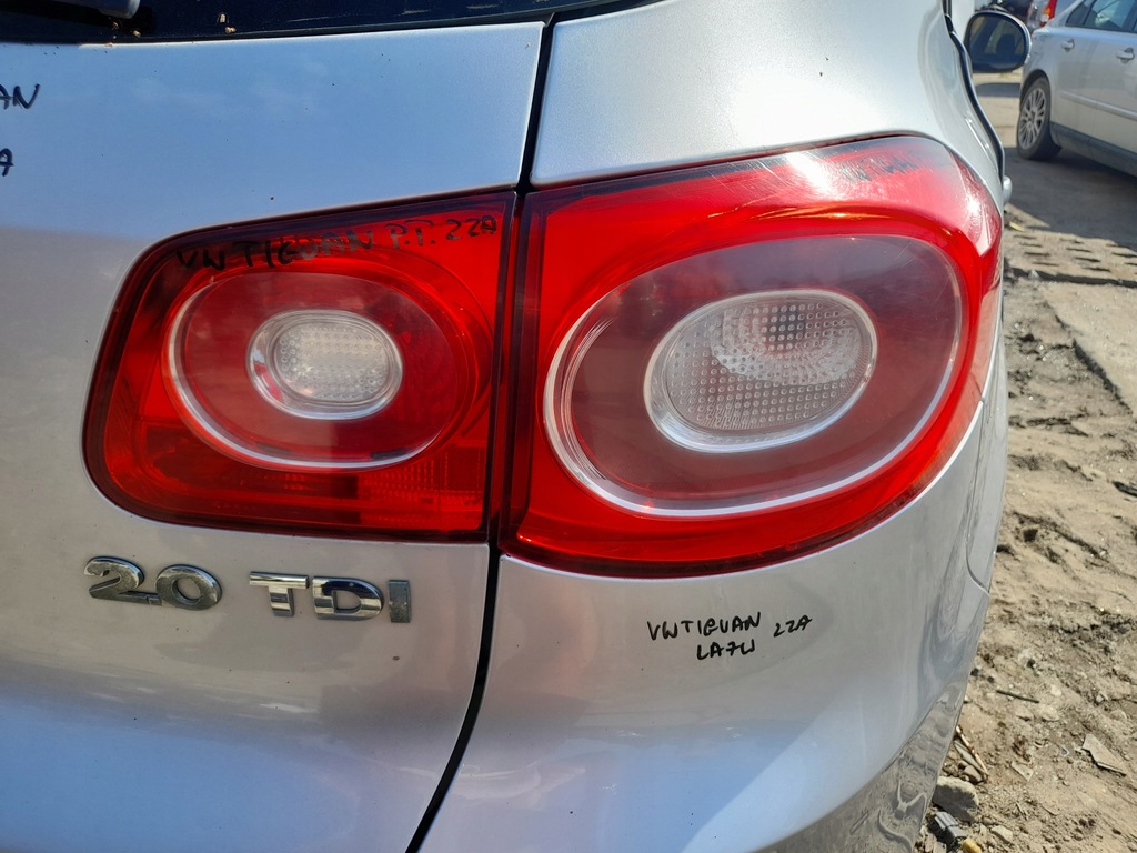 фото №11, Vw tiguan лампа правый задняя правая задняя крышка багажника крышка