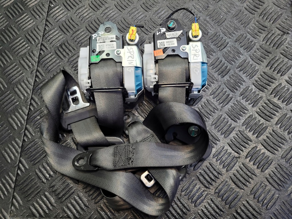 фото №1, Pas безопасности перед передний правый 868846915r dacia spring