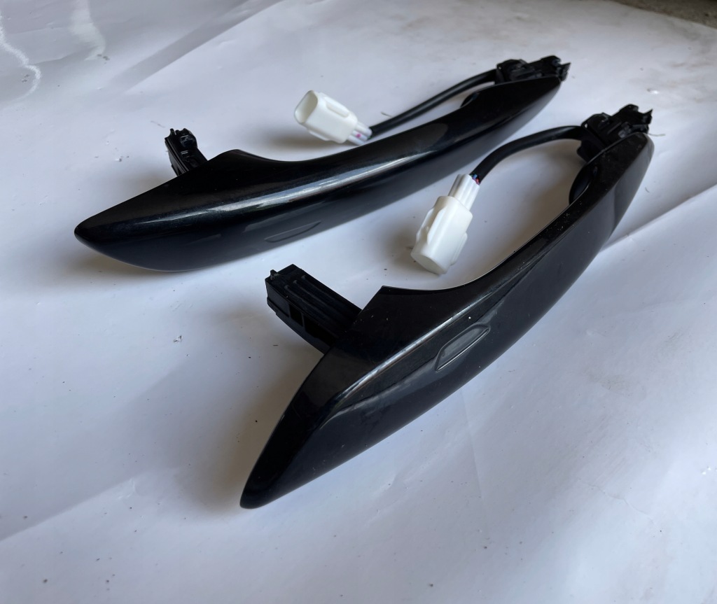 фото №7, Mazda cx-30, 3 bp, ручка права, ліва перед, різні кольори