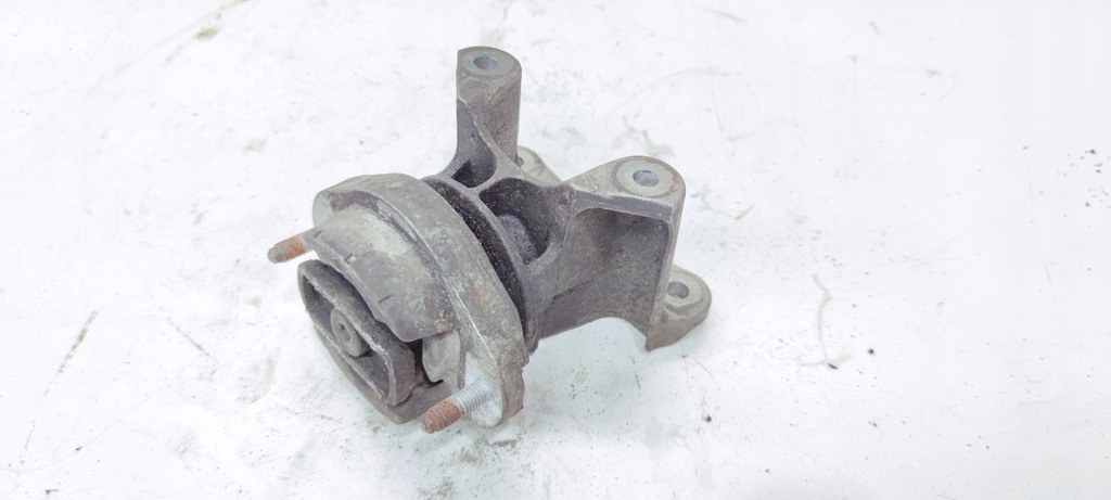 фото №5, Кронштейн подушка коробки передач audi a4 b6 b7 8e0399115an