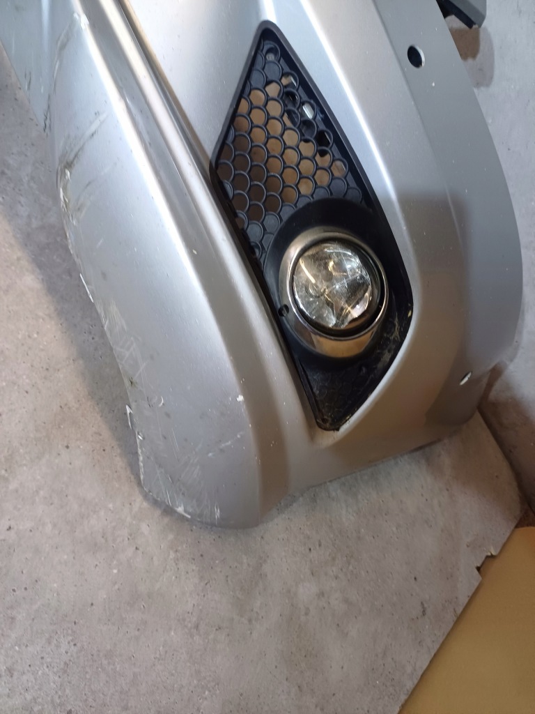 Бампер перед mercedes c klasa w204 amg 2007- nr. a2048853725 Київ