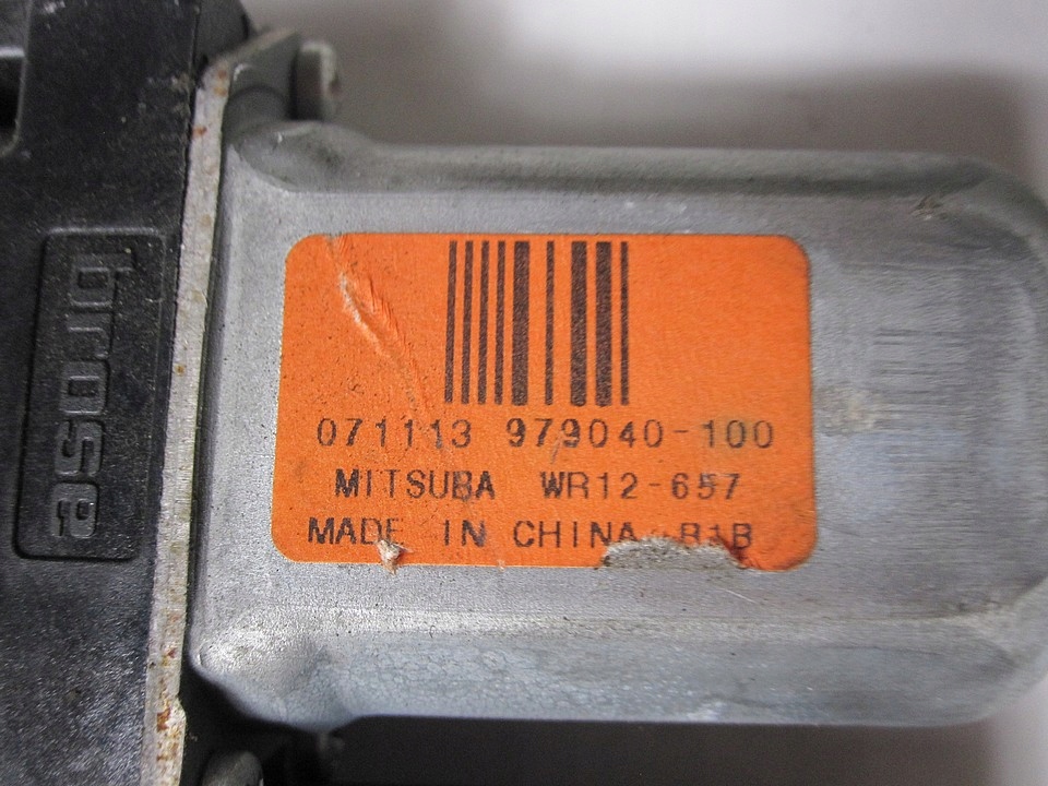 фото №8, Моторчик стекло задний правый volvo v50