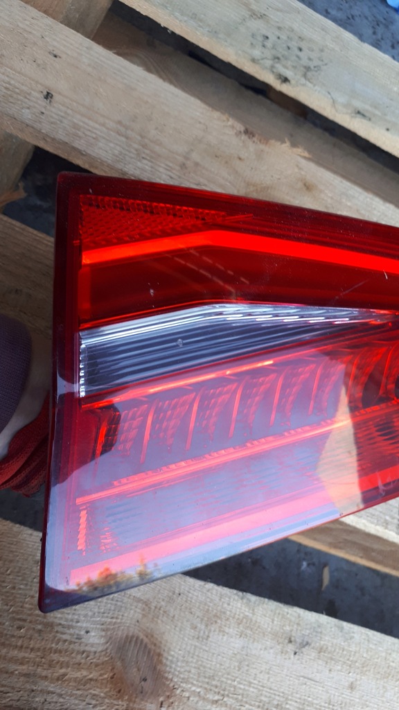 фото №11, S4 b8 a4 lift лампа правий задня кришка багажника usa