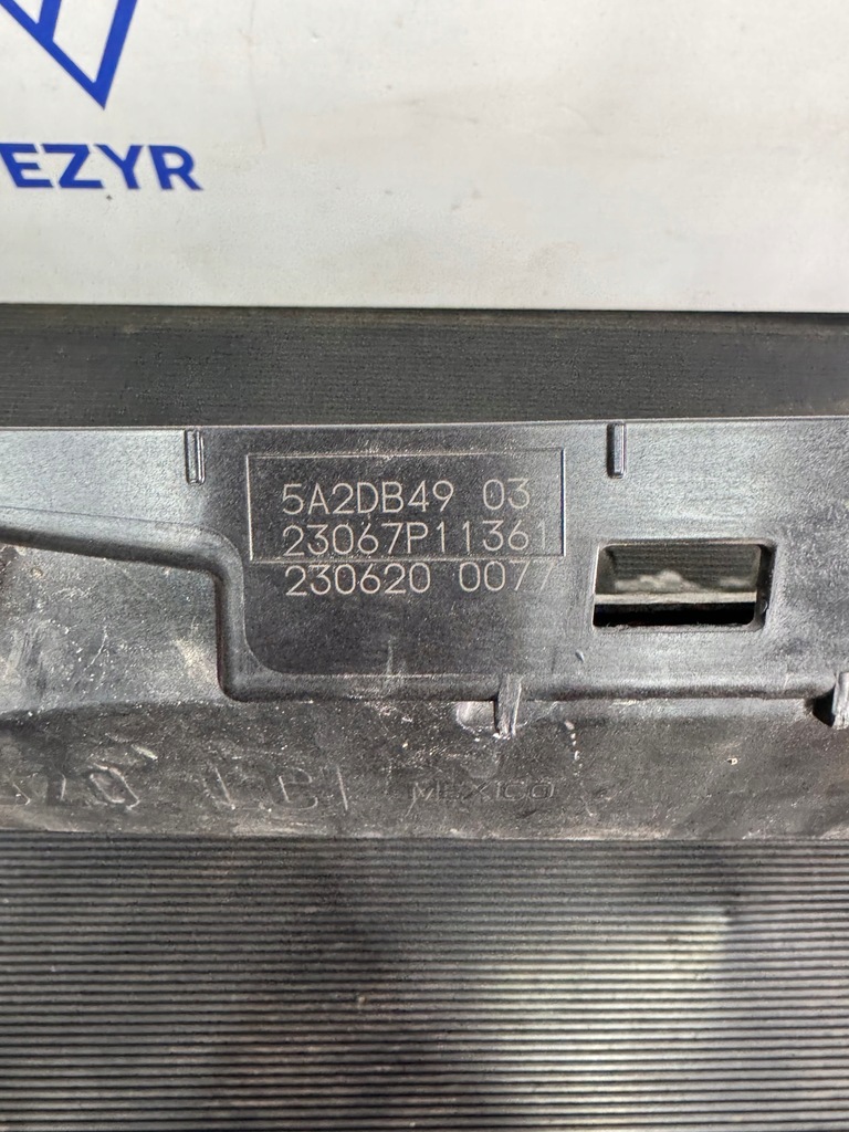 фото №14, Двигатель жалюзи шторка 9881646 шторка жалюзи решётка радиатора 5a2db49