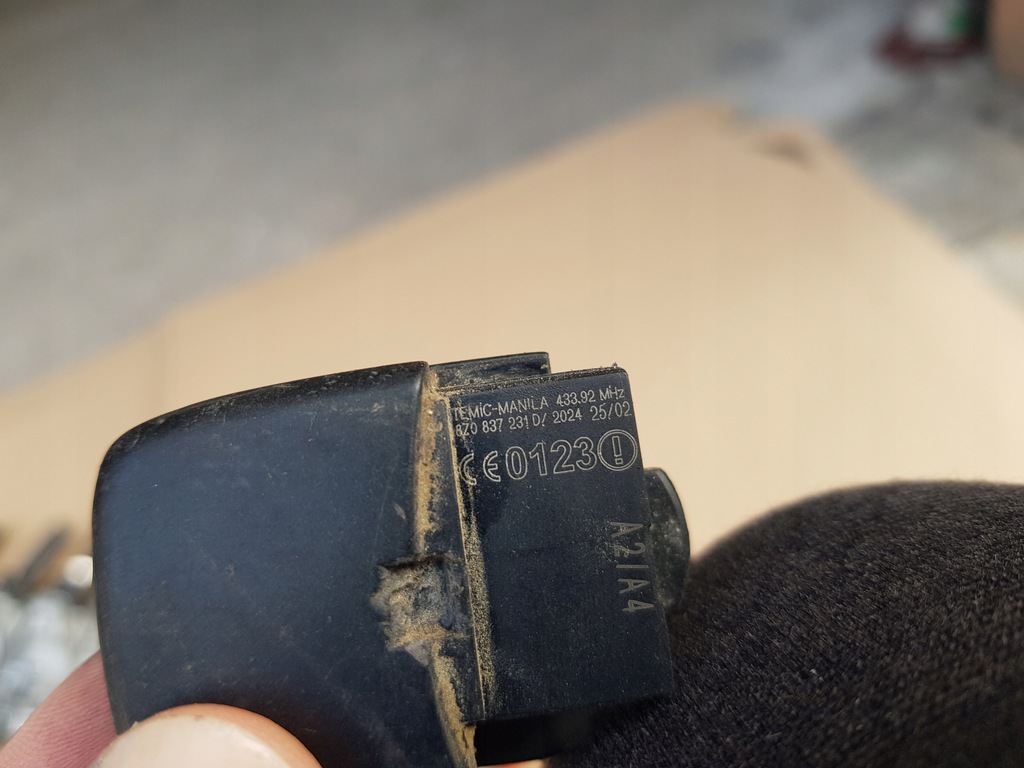 фото №14, Замок зажигания + ключ audi a4 b6 / a6 c5 / a3 8l / tt 8n 4b0905851f sprawdzona