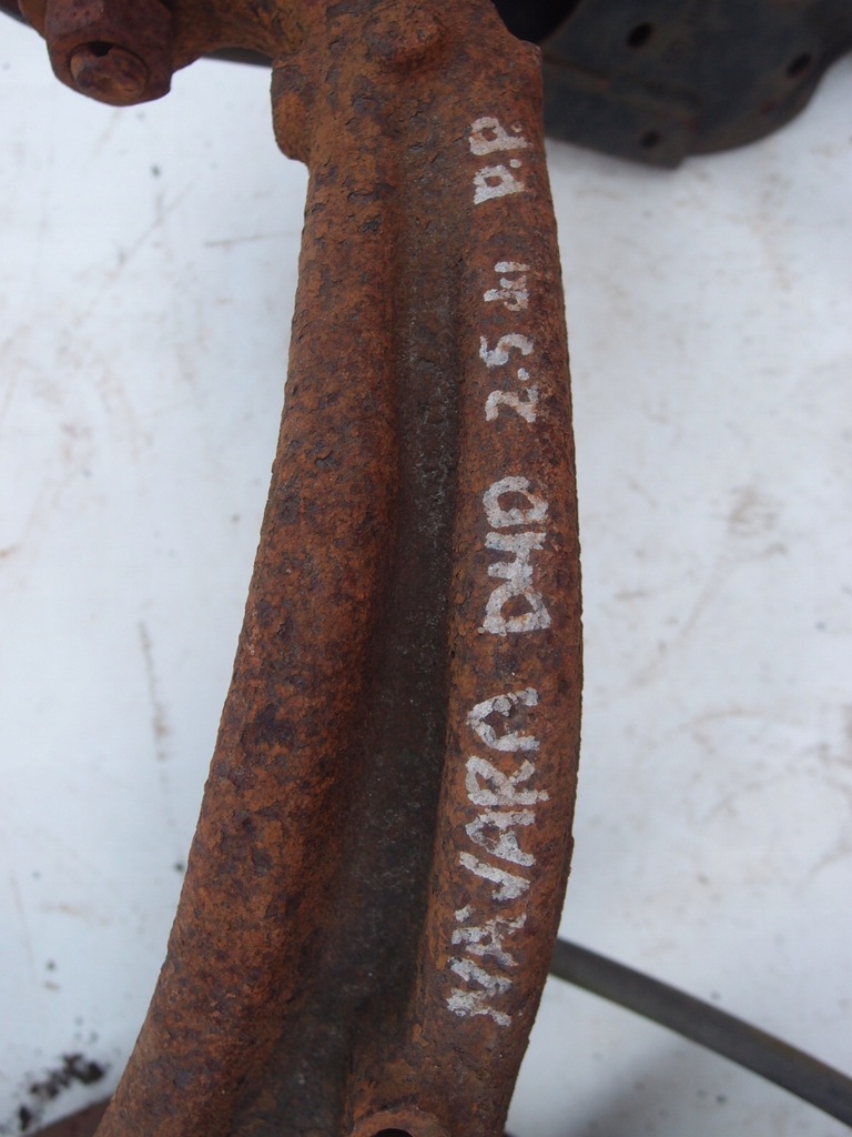 фото №12, Поворотний кулак ступиця важіль правий перед navara 2.5 dci