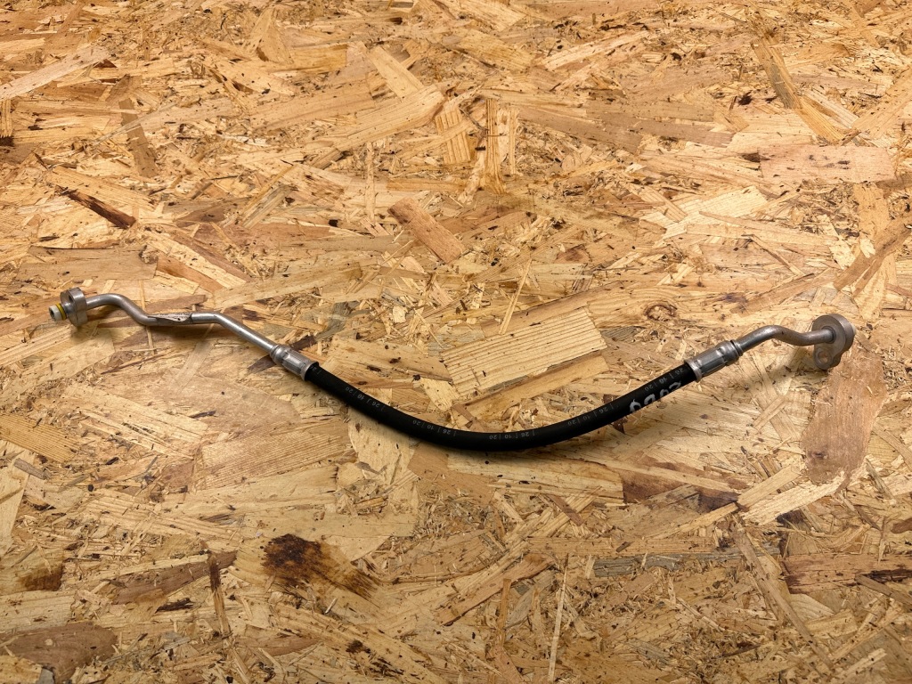 фото №1, Патрубок шланг труба кондиціонера volvo xc90 ii xc60 ii 31389351