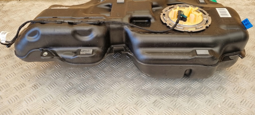 Купити Mercedes w177 bak бак пального дизель a2474701500 i