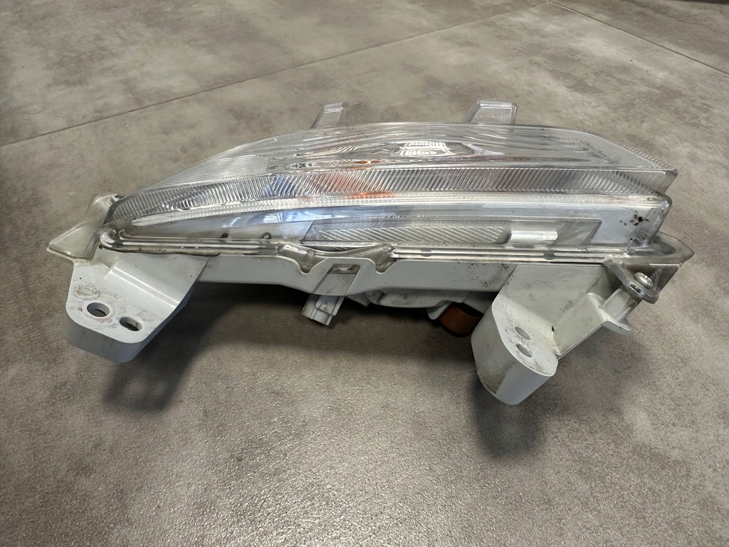 фото №6, Mazda cx-3 лампа противотуманная фара бампера правая k2442