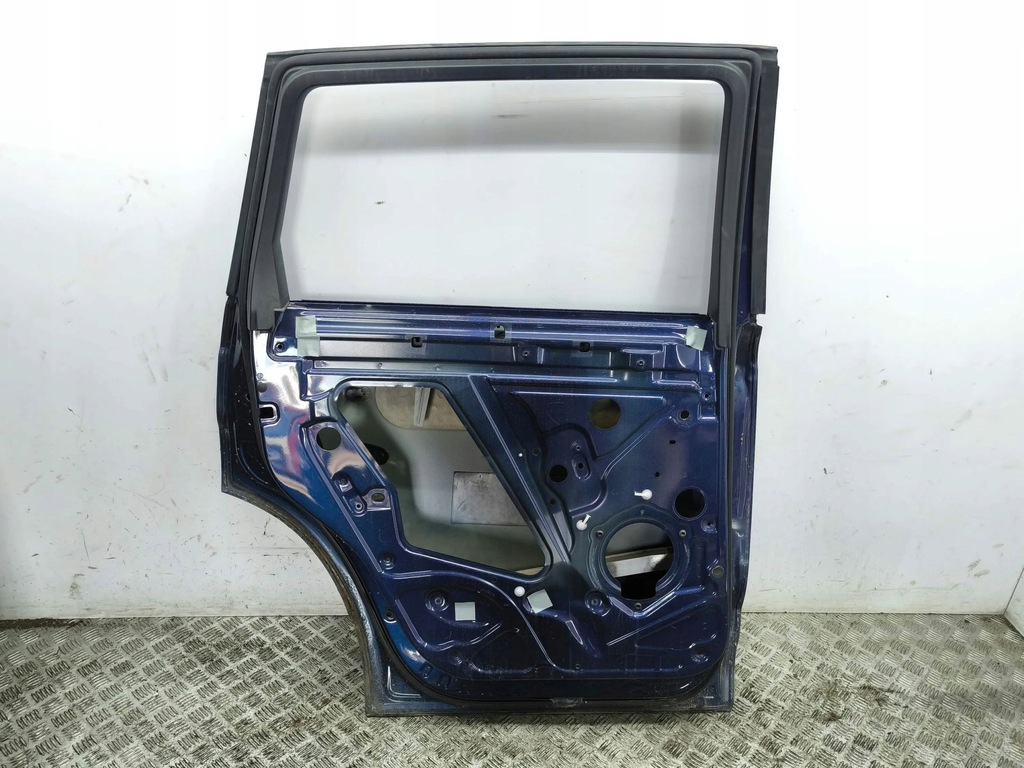 фото №10, Audi q7 4l 2008 левая сторона дверь задние