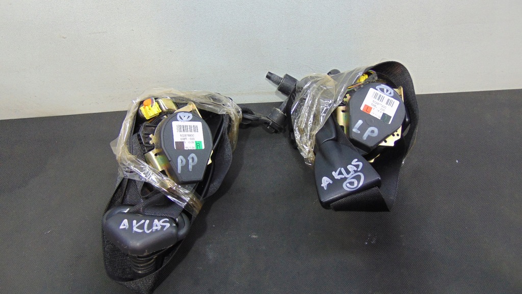 фото №1, Mercedes w169 w245 pas безпеки правий