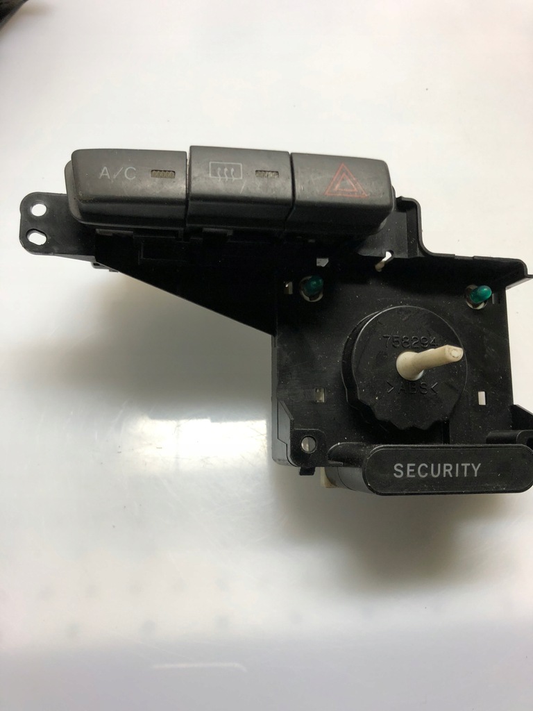 фото №1, Панель управление вентиляция toyota оригинальный номер 758294