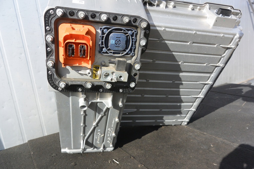 фото №8, Bmw seria 3 f30 330e аккумулятор hv тяговый аккумулятор гибрид plug in