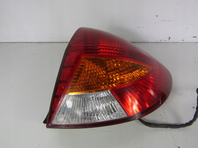 фото №9, Kia rio i dc лампа задняя правая kombi 0k34a5140r + вкладыш ламповый