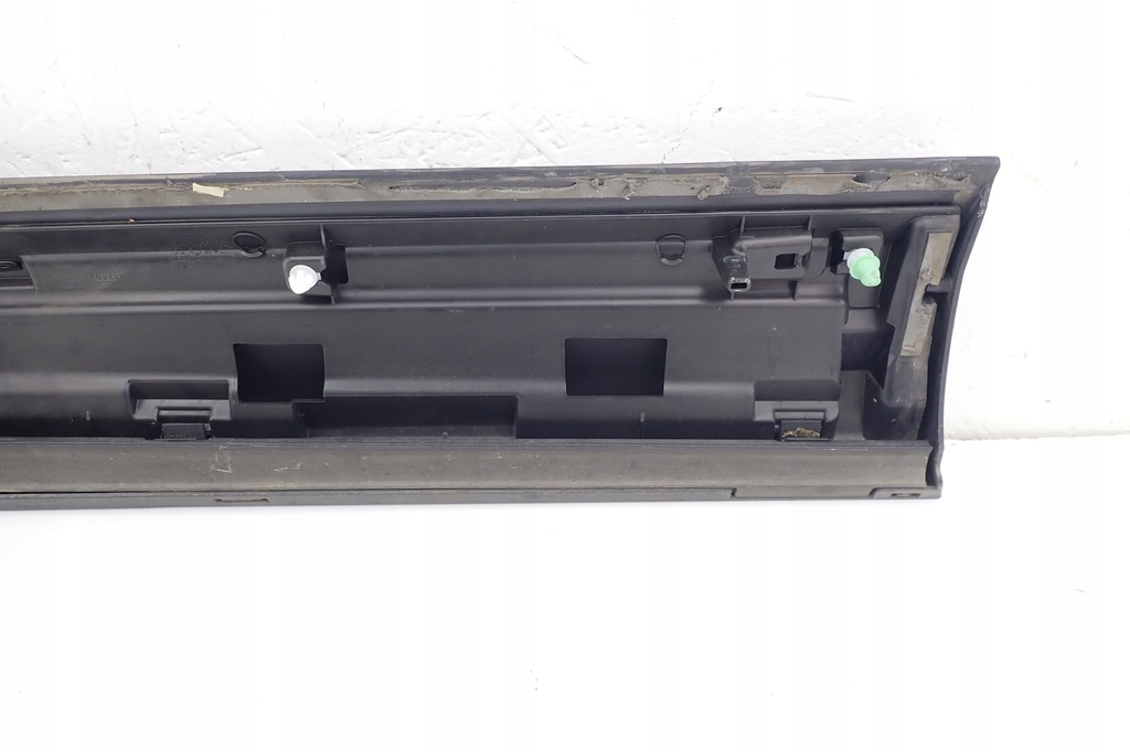 фото №8, Audi q3 8u0853960d lift молдинг двері права перед