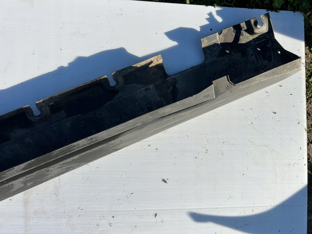 Mercedes glk w204 x204 правая молдинг порог порог правый a2046981654 Киев