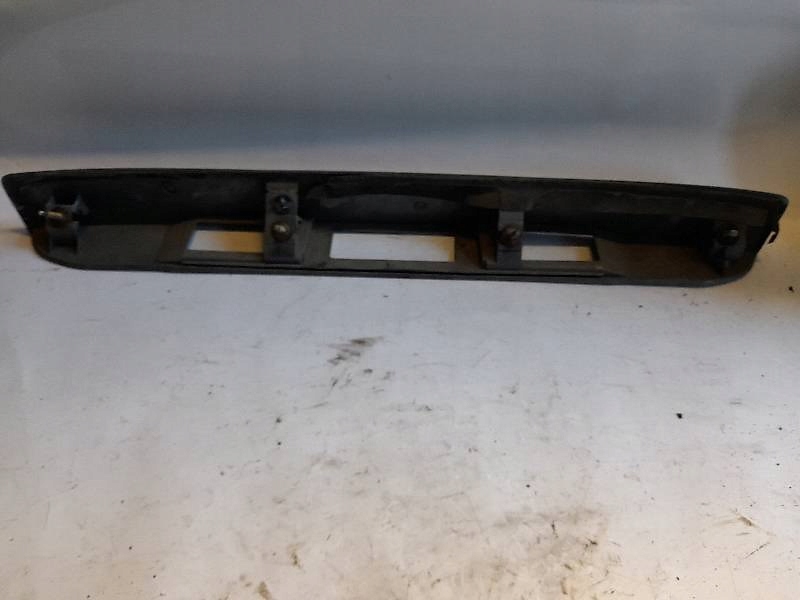 фото №2, Накладка крышки багажника mazda 2