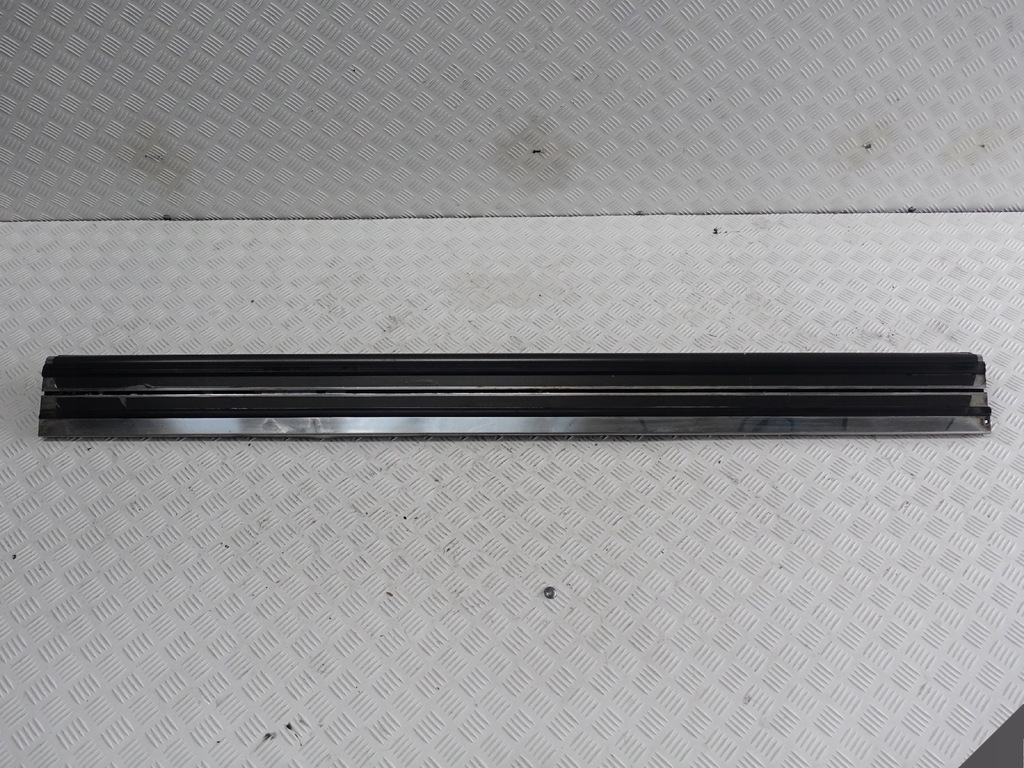 фото №1, Mercedes g-klasa w463 порог подножка молдинг