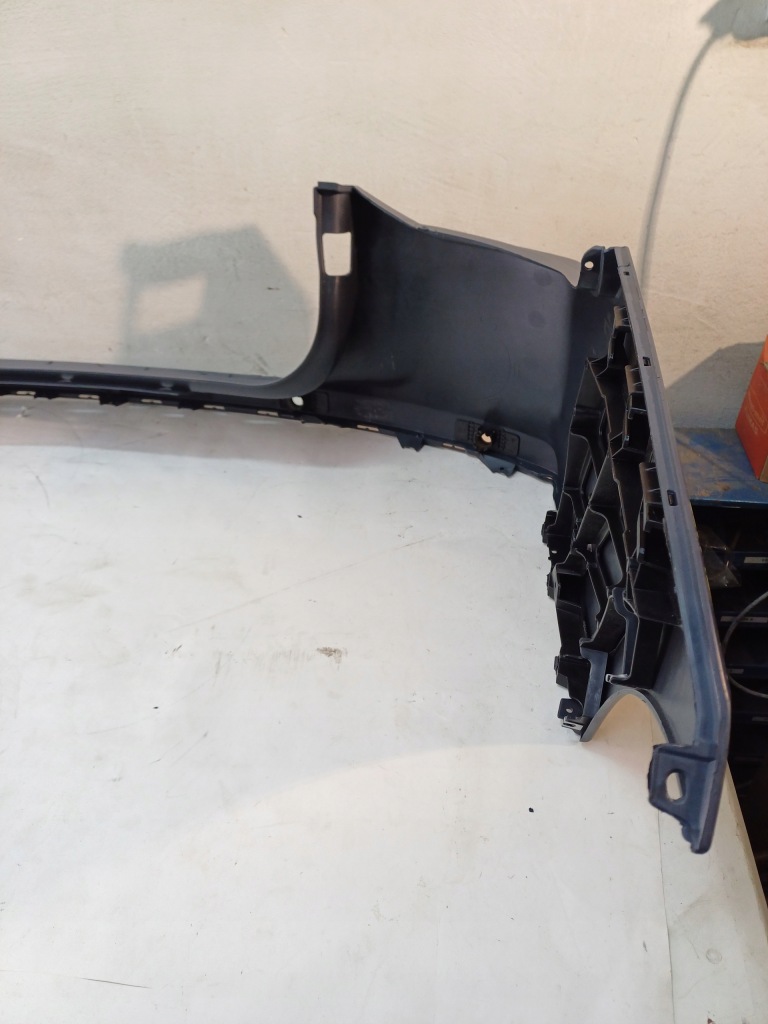 Бампер задній задня porsche cayenne i 7l 7l5 lift 07-10 6pdc 6parktroników Зі Шроту