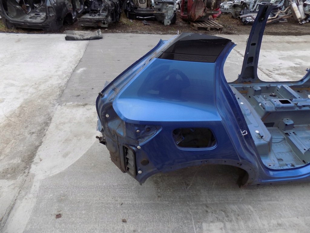 фото №1, Volvo xc40 четверть крыло правый задняя 720