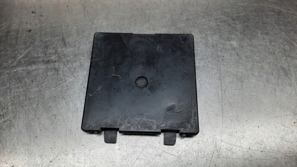 фото №1, Заглушка защита подвеска volvo v40 ii 31323323