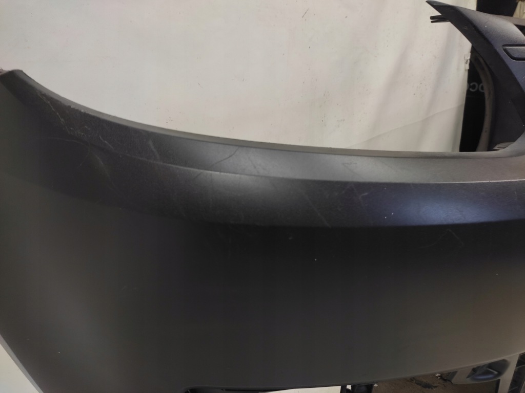 Vw caddy iii lift i 2k5 бампер передний перед 2010- Недорого