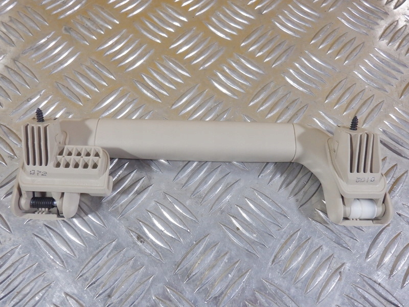 фото №3, Vw touareg 7p ручка потолочный 7p0857643