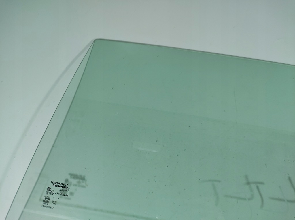 фото №6, Jeep compass 17r- скло двері лівий задня 18r