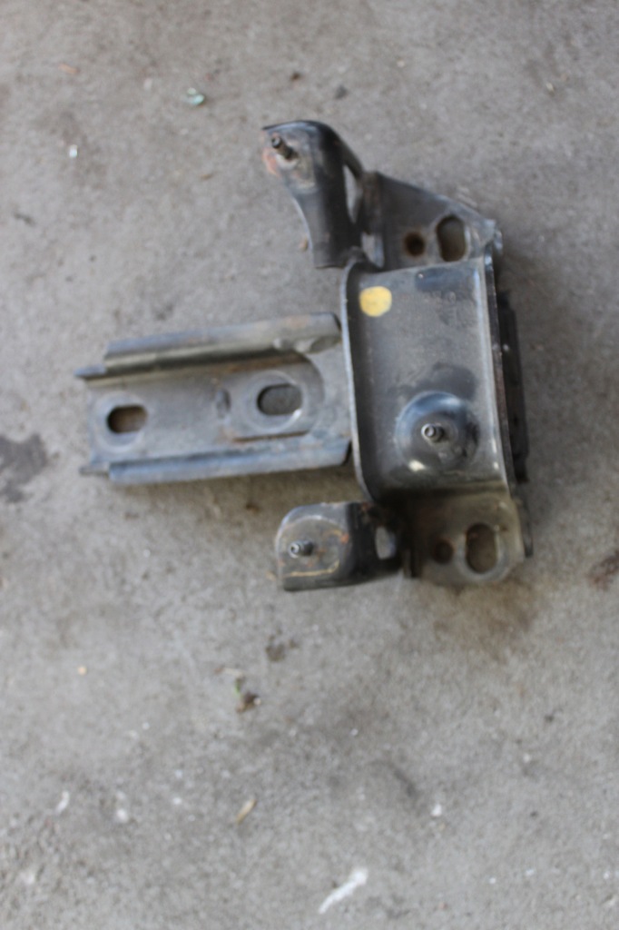 фото №1, Mazda 2 07-14 1.5 кронштейн коробки передач