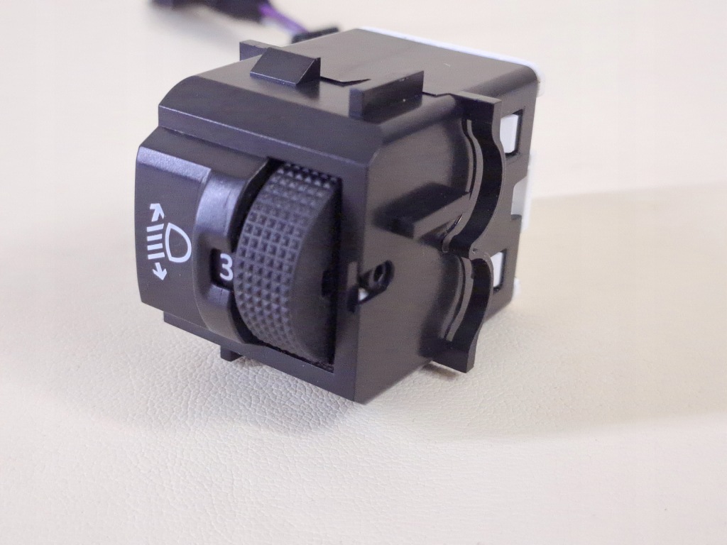 фото №2, Peugeot rifter 20r панель регулировки высоты света