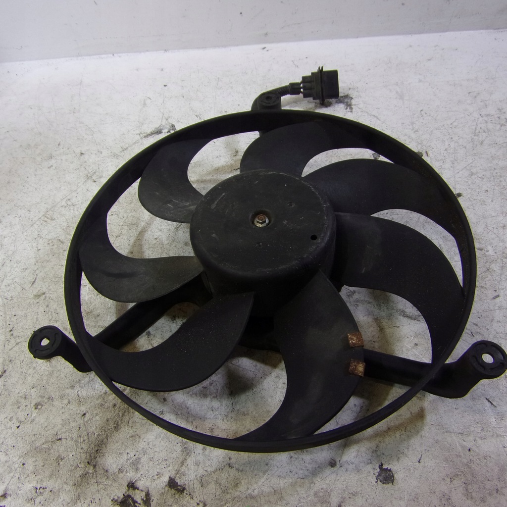 фото №1, Вентилятор радиатора volkswagen golf 4