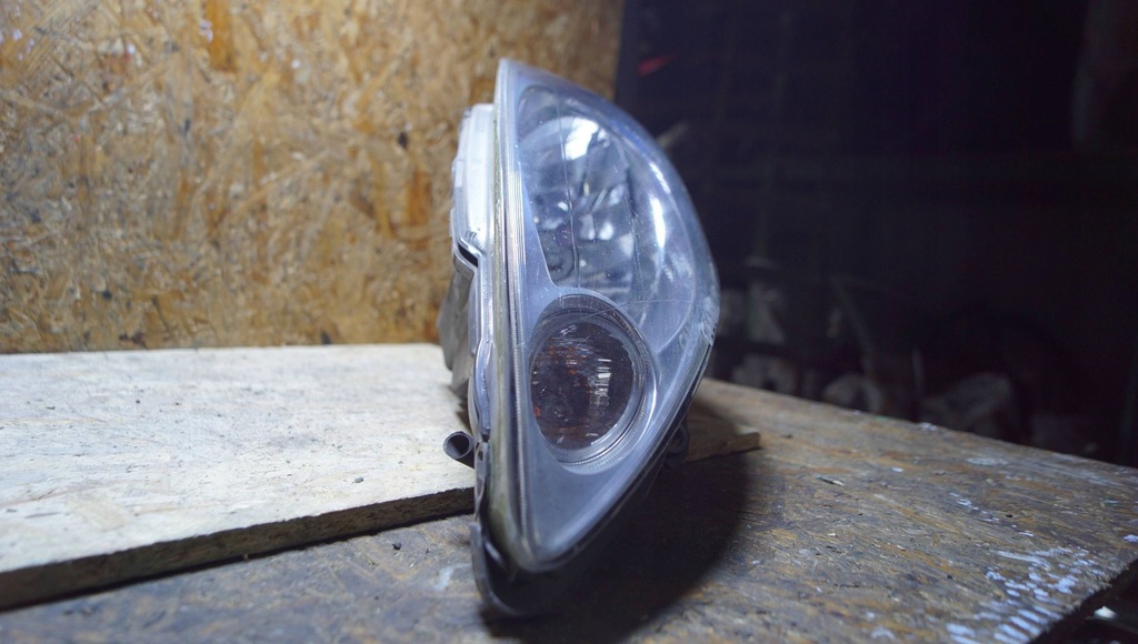 фото №12, Ford ka mk2 лампа правый перед uk s2443