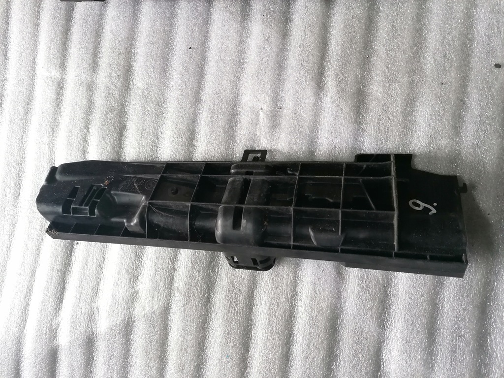 фото №7, 8 bmw e90 x1 e84 e87 кронштейн радиатор 7524914