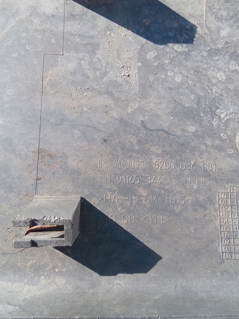 фото №8, C446 opel vivaro молдинг двері 8200036081