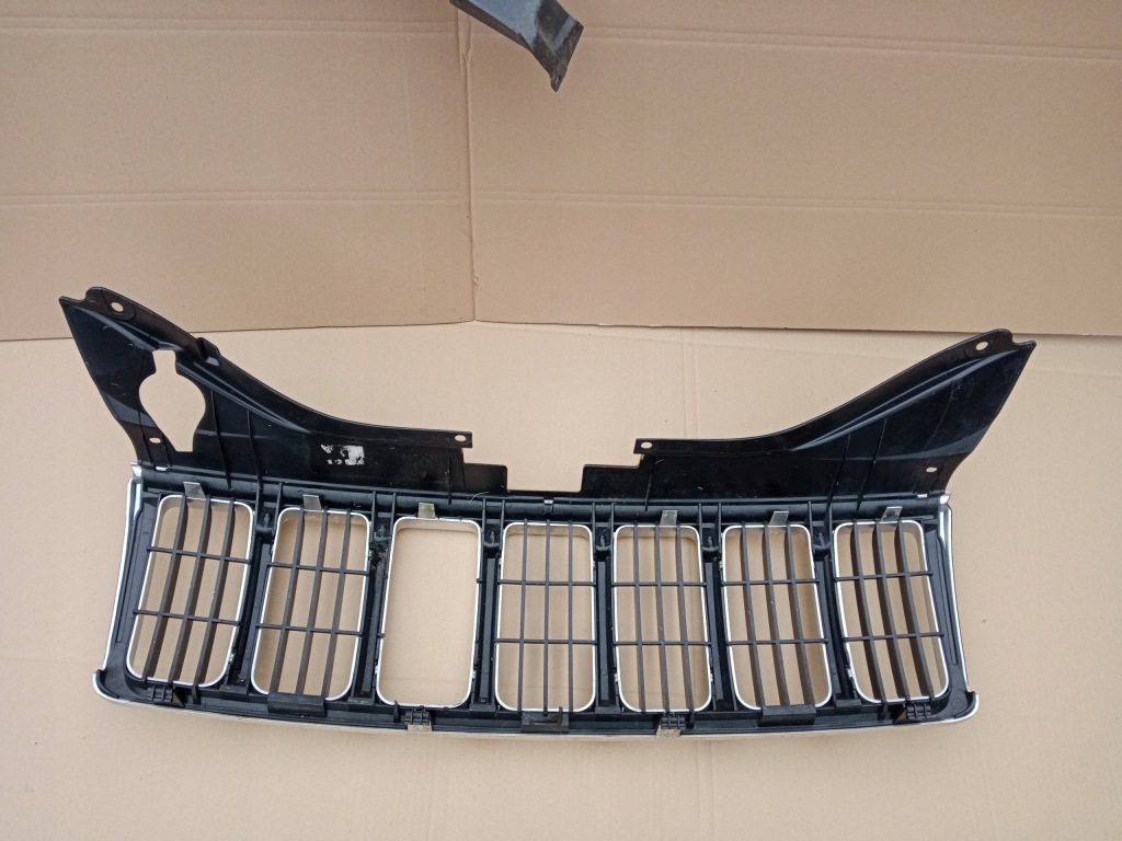 Jeep grand cherokke решітка радіатора решітка  55156814ae Зі Шроту