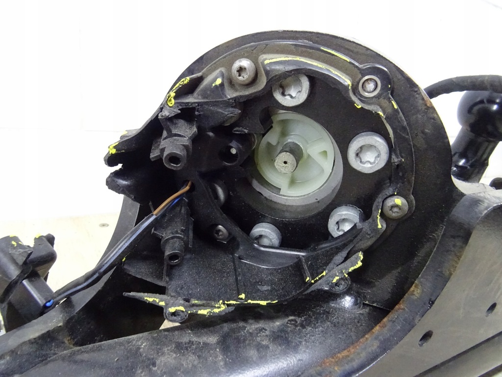 фото №12, Hak буксирувальний skoda enyaq 5lg803881c 5lg