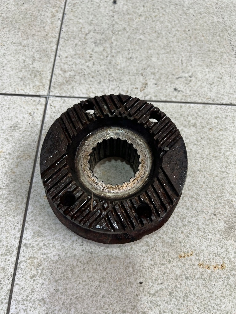 фото №1, Фланець вала міст 17.5 iveco eurocargo