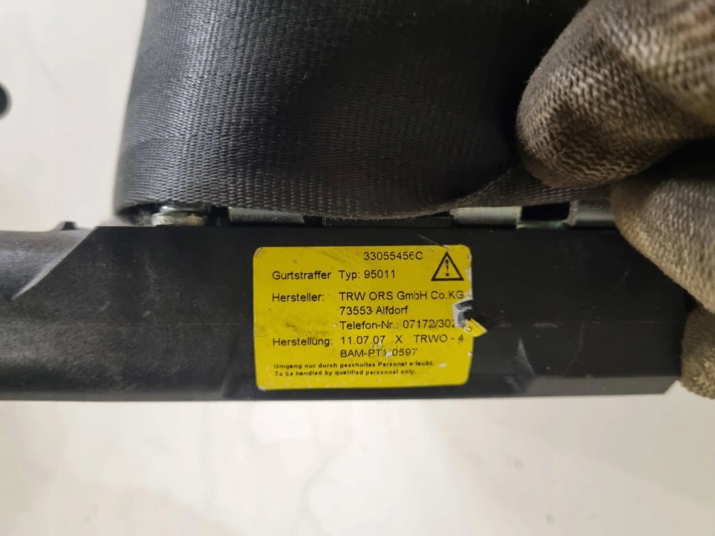 фото №4, Renault clio iii pas безопасности правый перед 33055456c europa