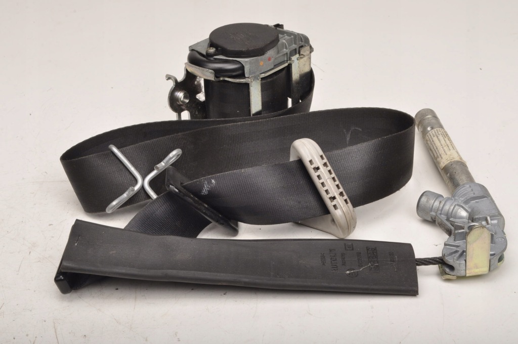 фото №1, Citroen c3 picasso pas безопасности правый перед 96817083xx