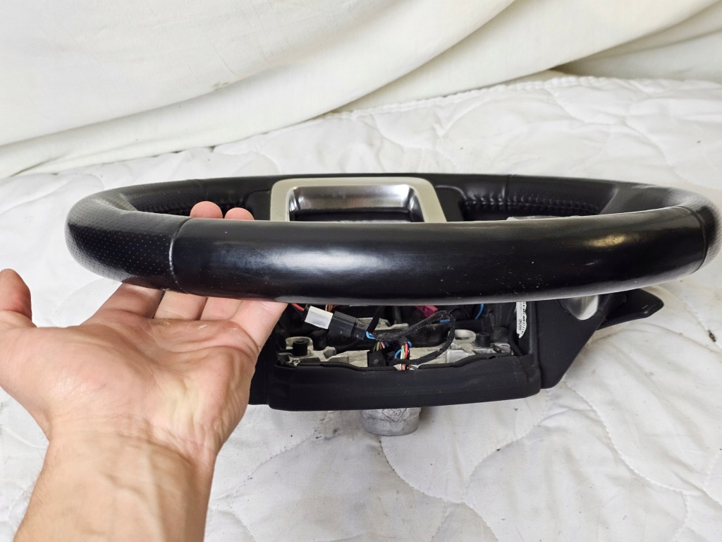 Повітропровід шкіра мультифункція range rover l494 sport dpla-3f563-gd Ціна