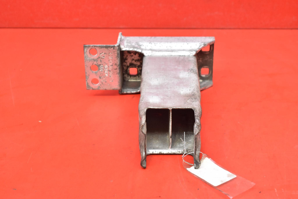 Зона деформации левый перед 138243-10 bmw x3 e83 рестайлинг  06-10 Недорого