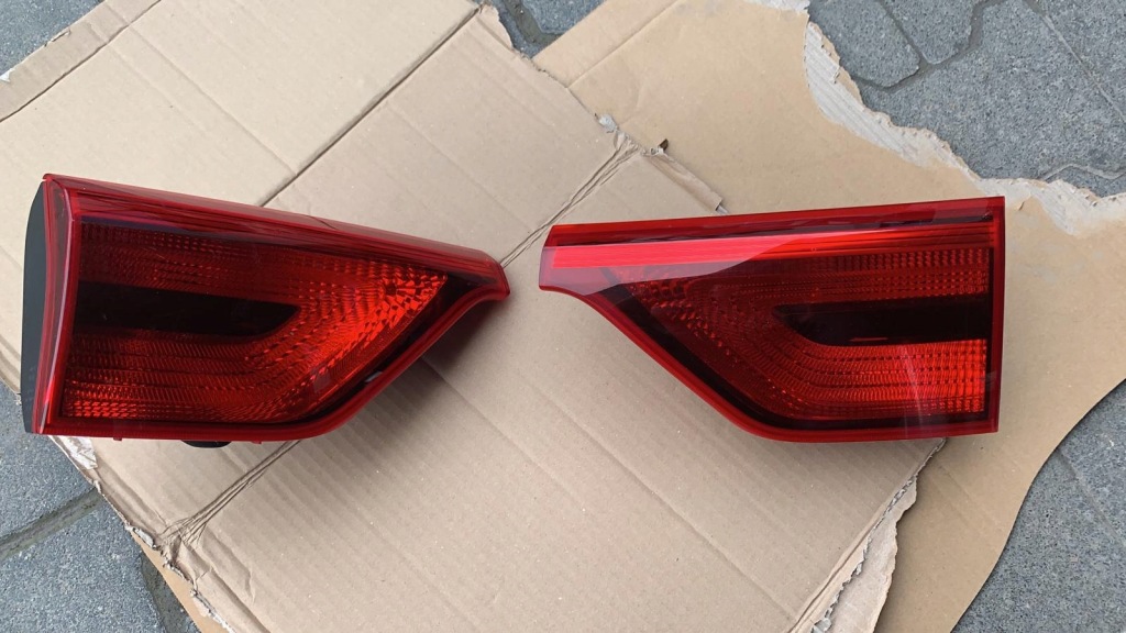 фото №1, Kia sportage 2018- лампы задняя w крышка комплект