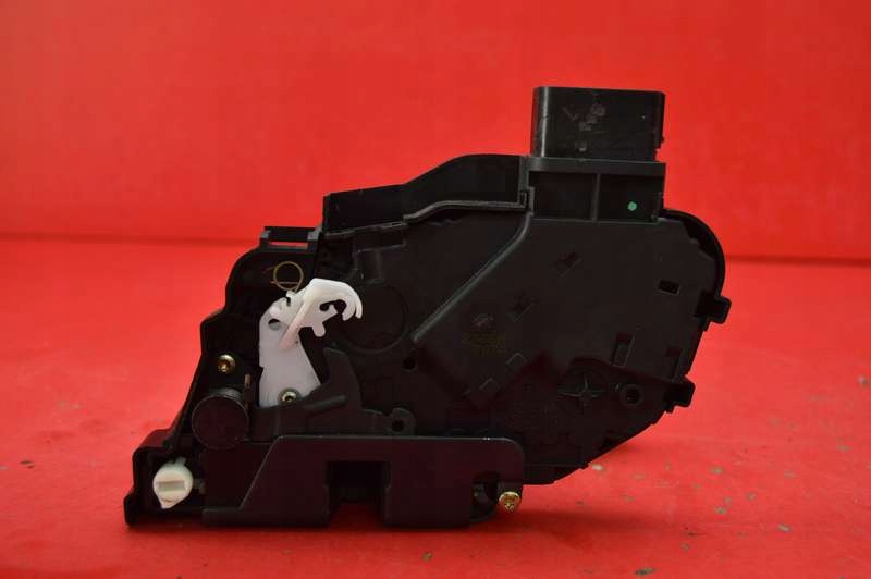 фото №5, Замок двері лівий задня volvo s40 2 ii 06r