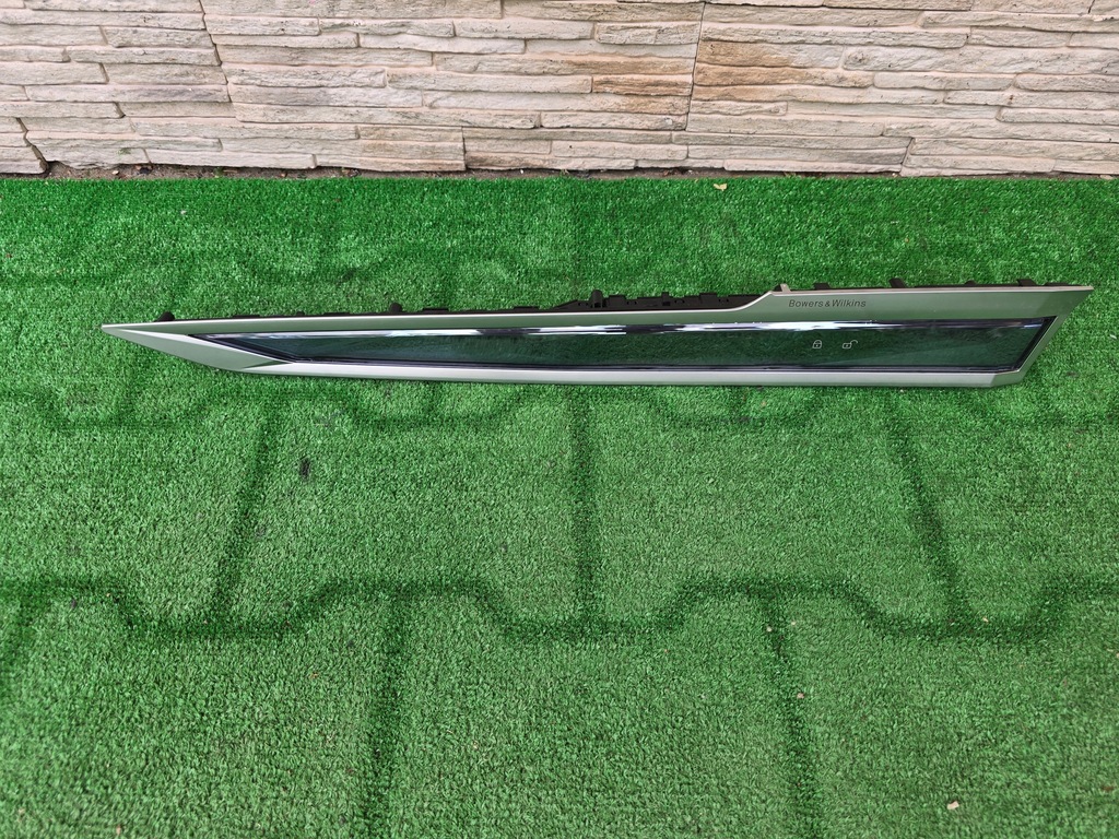 фото №1, Молдинг дверь bmw 7 g70 5b48ee7 bowers & wilkins