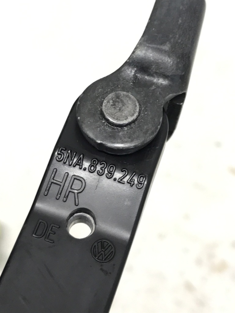 Vw tiguan 16- ограничитель дверь задняя 5na839249 с Разборки