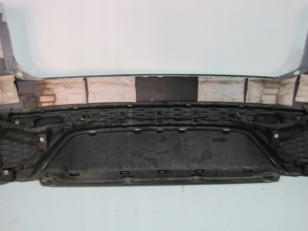 Бампер jaguar e pace 4x pdc 18r задній Зі Шроту