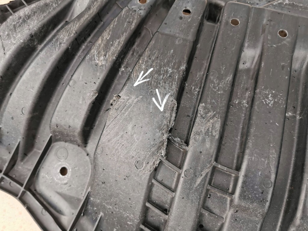 фото №7, Mercedes c-klasa w205 плита защита нижняя pod двигатель a2055200500