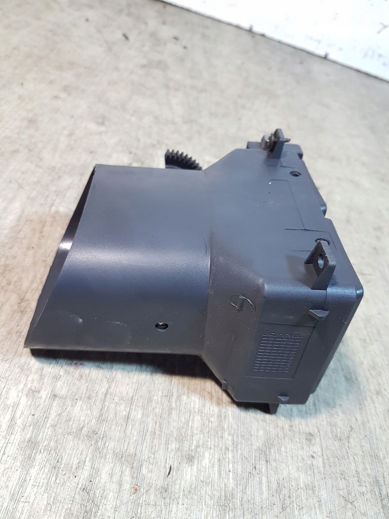 фото №3, Решітка обдув задня renault safrane